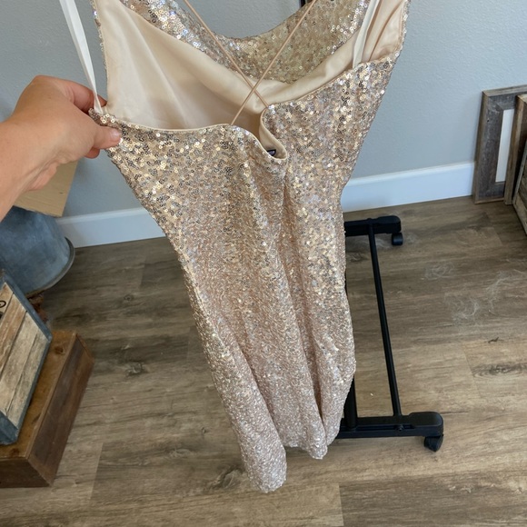 Sequin party dress - Picture 2 of 4